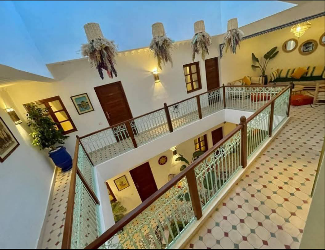 🇲🇦MERVEILLEUX RIAD À VENDRE – Meublé & Titré au Cœur de la Médina | Riad Larousse – Marrakech