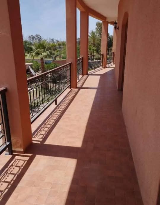🇲🇦 EXCLUSIVITÉ – VILLA DE CHARME SUR 1 HECTARE – ROUTE DE L’OURIKA