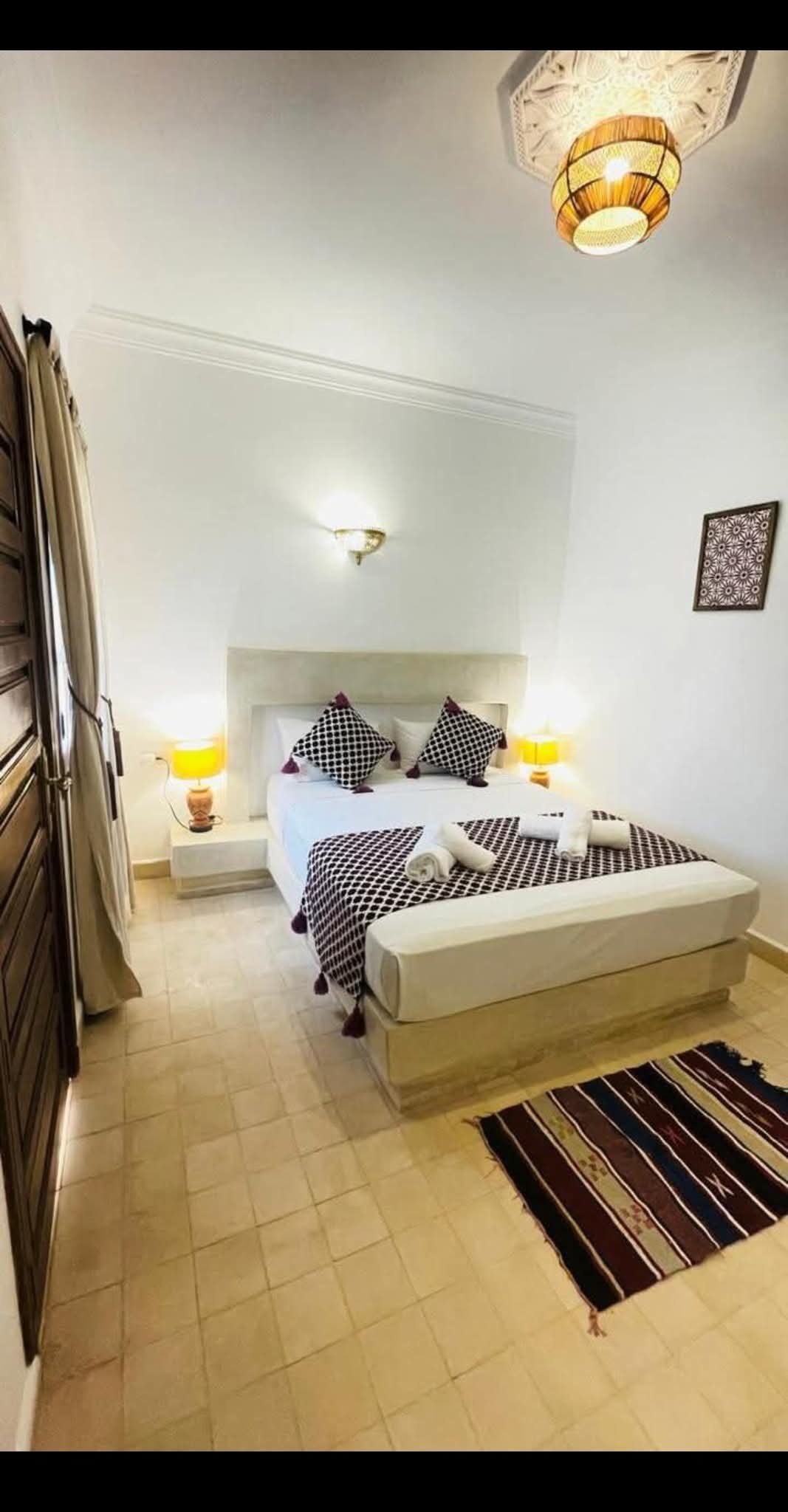 🇲🇦MERVEILLEUX RIAD À VENDRE – Meublé & Titré au Cœur de la Médina | Riad Larousse – Marrakech
