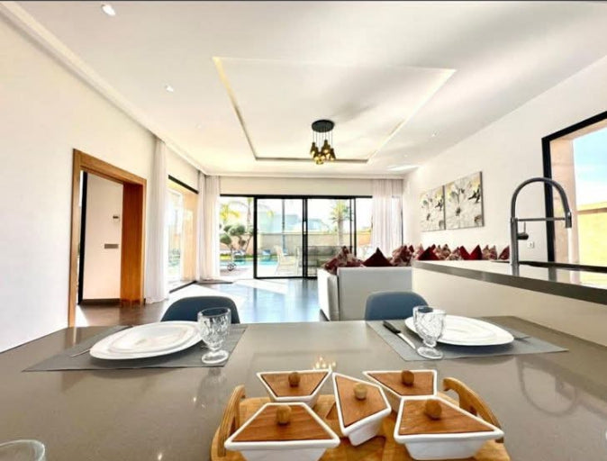 🇲🇦 Villa de Charme à Vendre – Marrakech, Route de Ouarzazate
