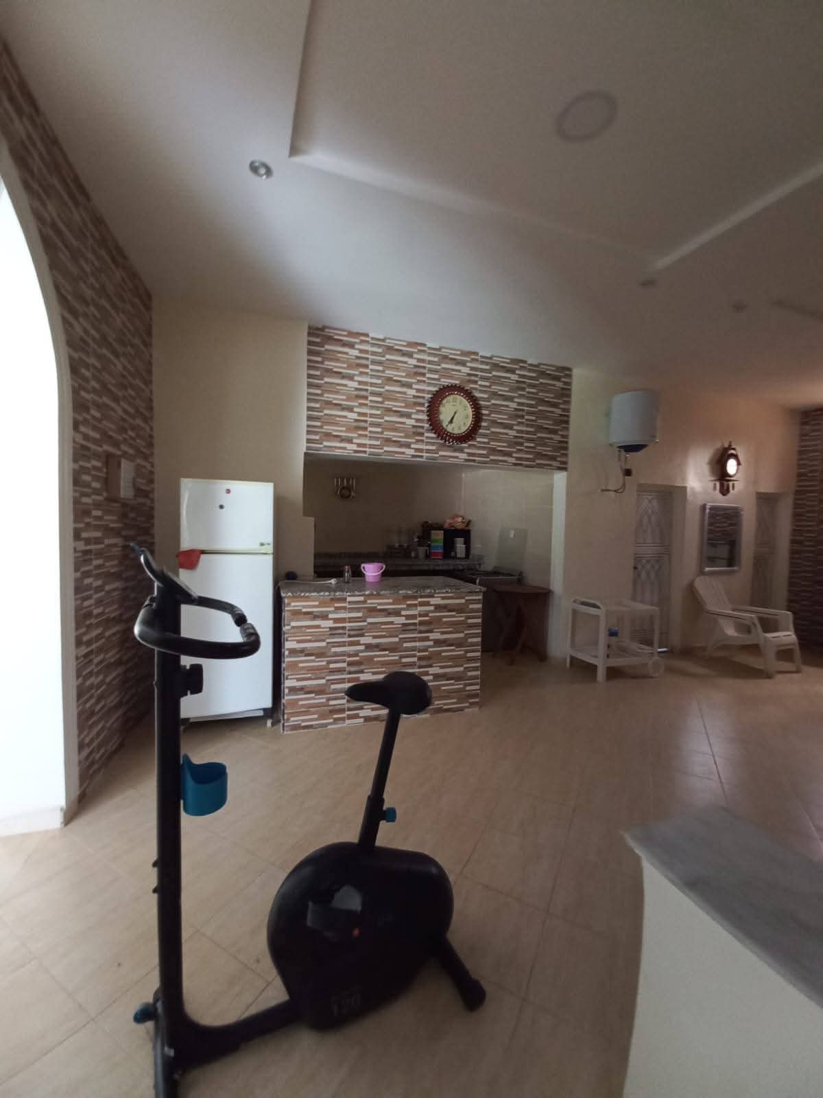 🇲🇦A VENDRE|VASTE PROPRIÉTÉ IDÉALE POUR PROJET COMMERCIAL |Route de l’Ourika – 35 km de Marrakech