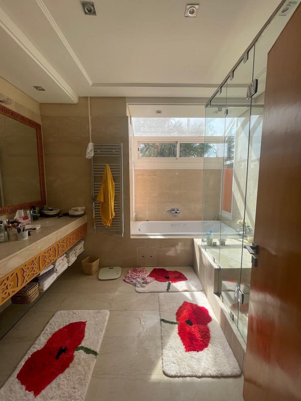🇲🇦✨A vendre Somptueuse Villa de Prestige à Marrakech – VNA + Titre Foncier