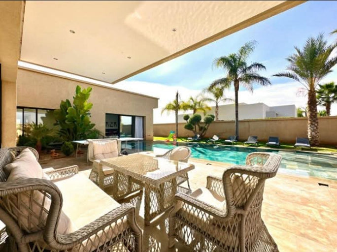 🇲🇦 Villa de Charme à Vendre – Marrakech, Route de Ouarzazate