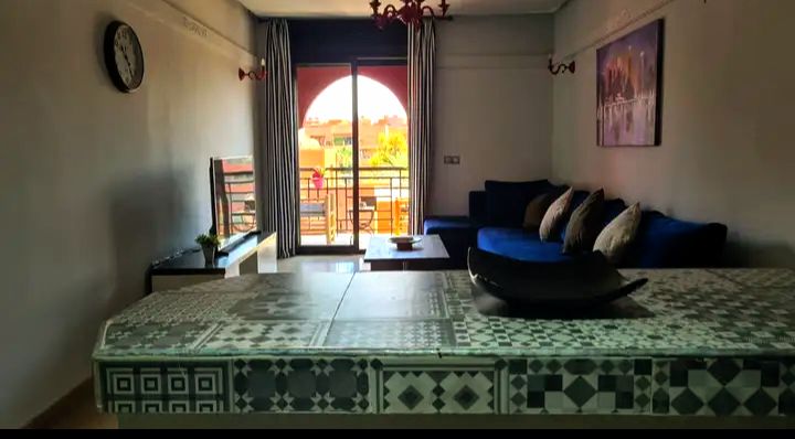 🇲🇦 ✨ Appartement lumineux à vendre – Gueliz, Marrakech, 68 m² – Vue sud et balcon ✨