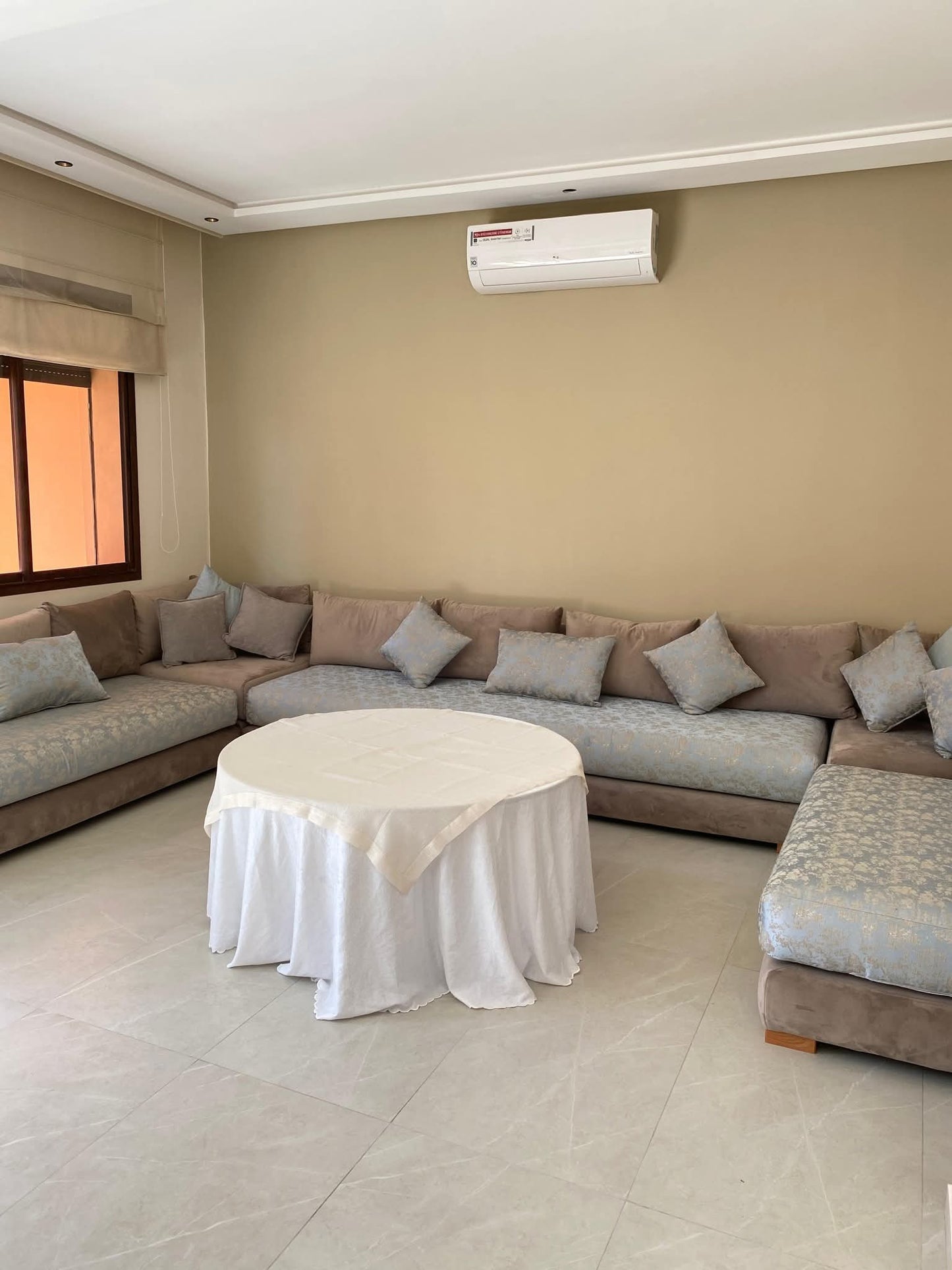 🇲🇦 À VENDRE – VILLA MODERNE AVEC PISCINE À TARGA, MARRAKECH