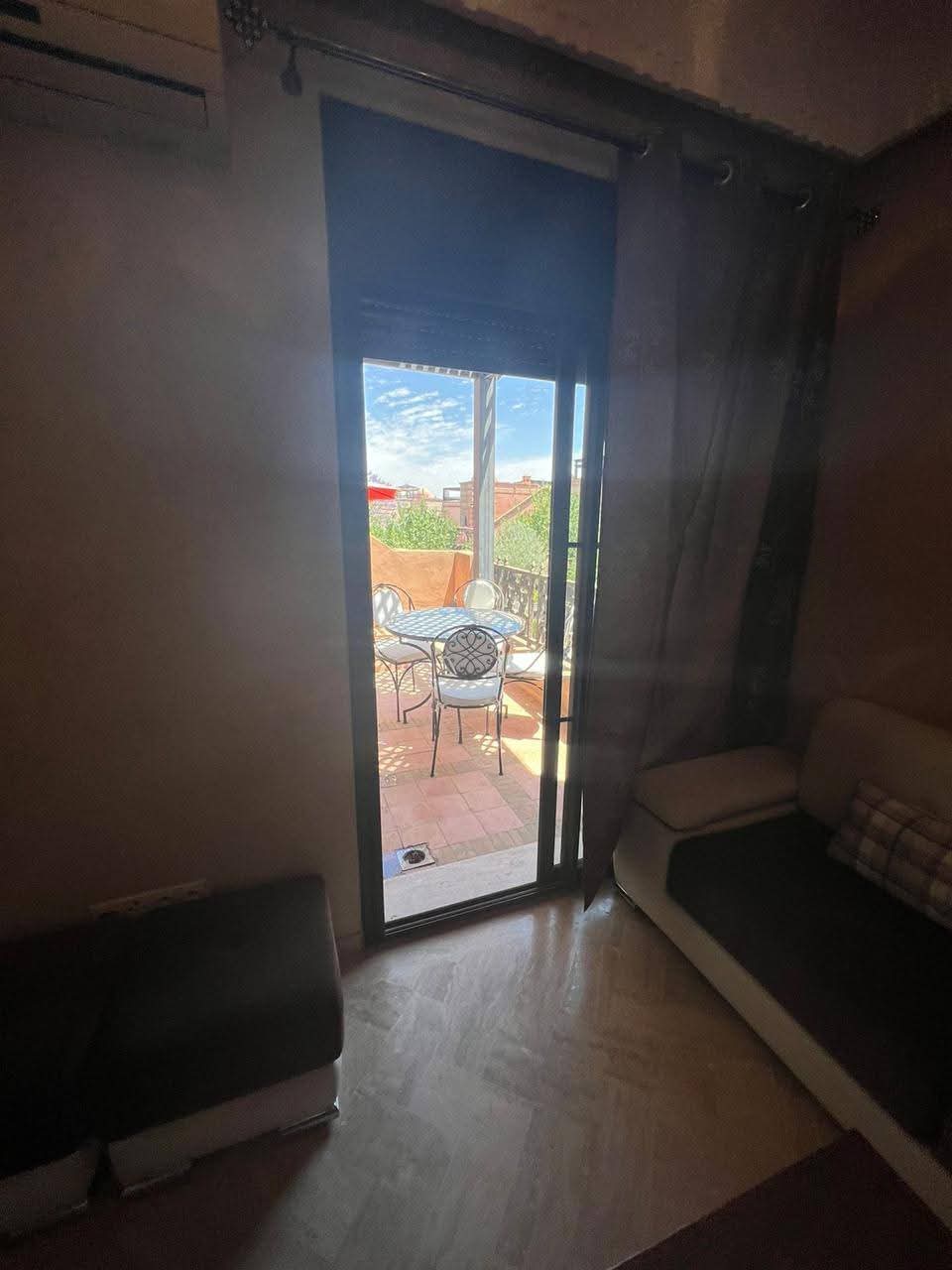🇲🇦 Opportunité à Saisir – Appartement avec Rooftop Privatif – Marrakech Route de Fès