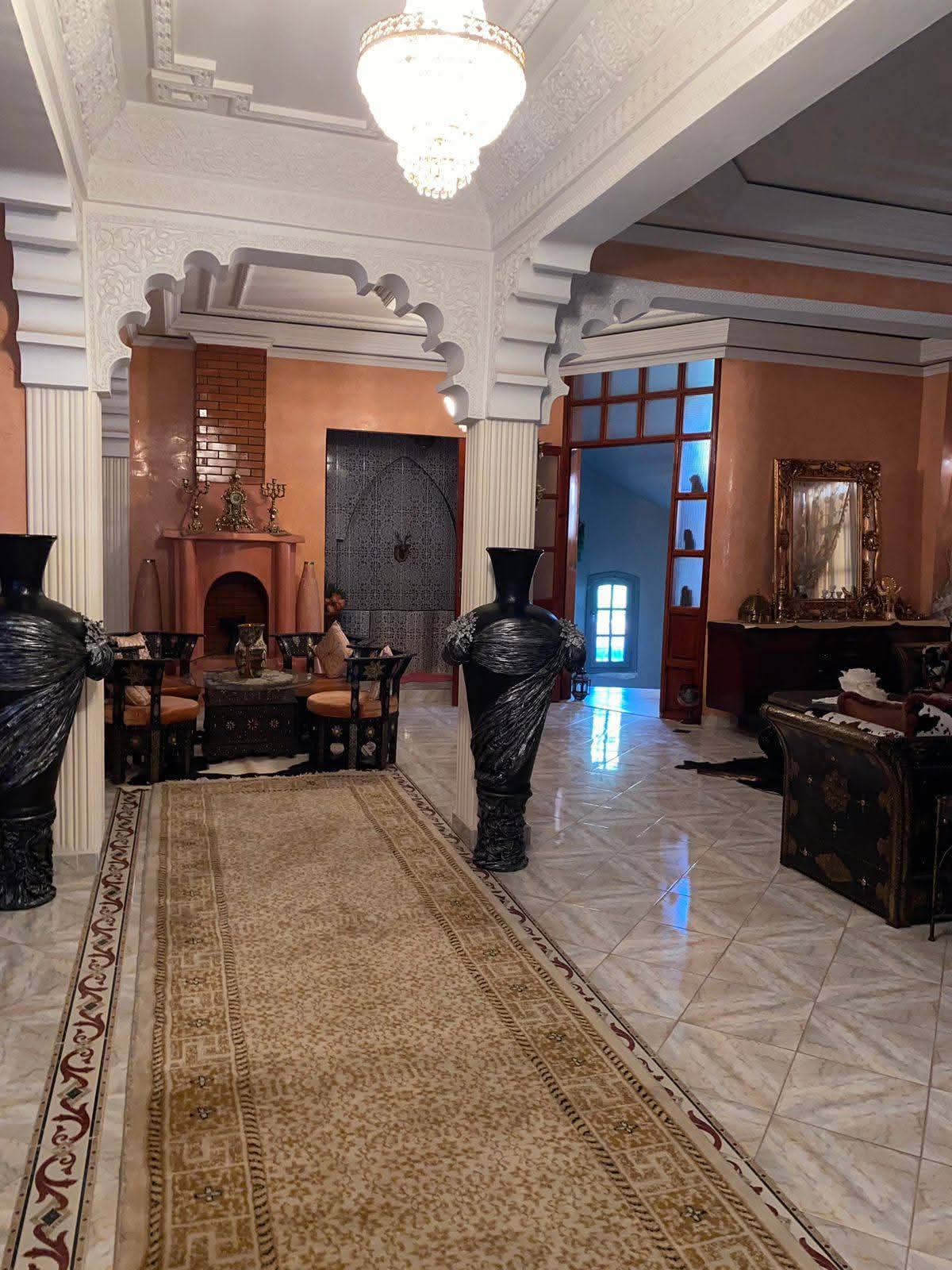 🇲🇦 SUBLIME VILLA TITRÉE À VENDRE – RIAD ESSALAM | ROUTE DE CASABLANCA – MARRAKECH