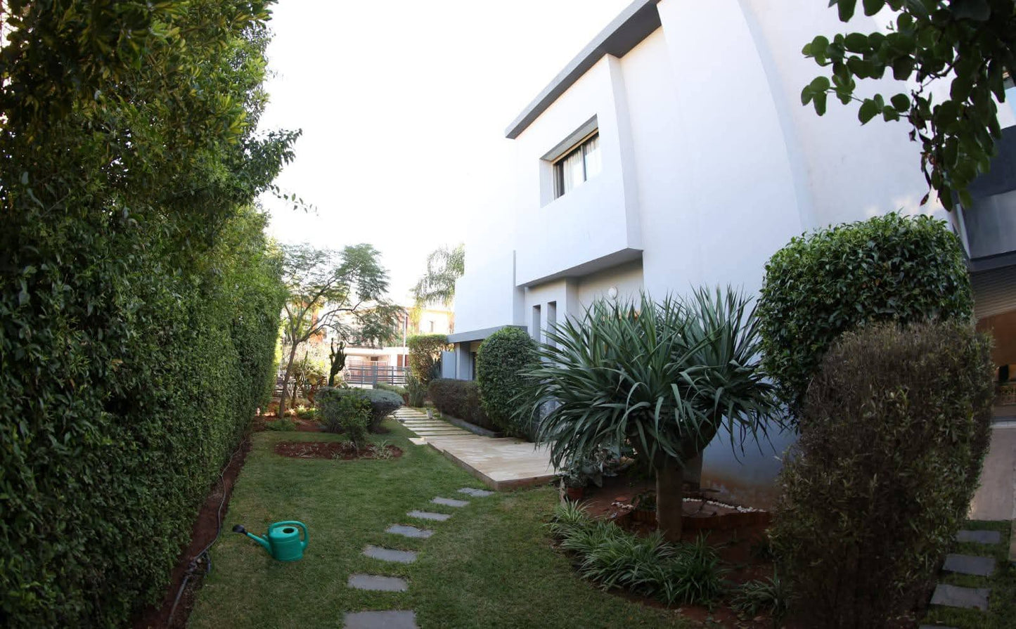 🇲🇦SOMPTUEUSE VILLA A VENDRE Jumelée à Ville Verte Bouskoura | Prestations Haut Standing & 3 Façades