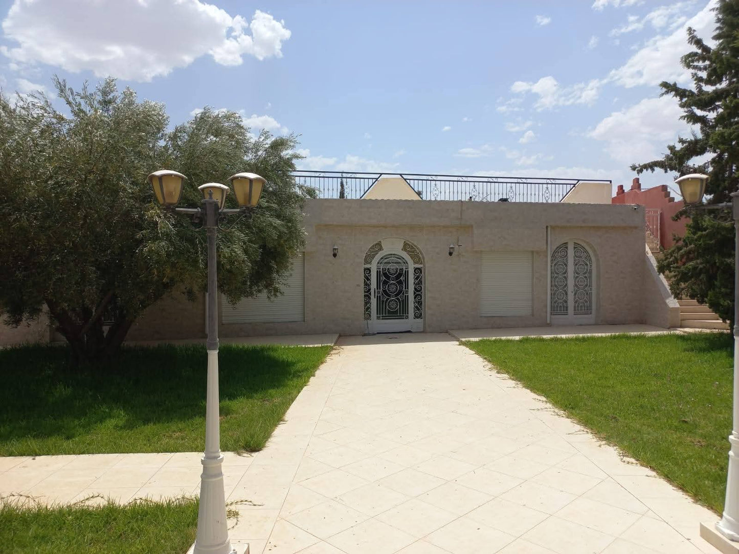 🇲🇦A VENDRE|VASTE PROPRIÉTÉ IDÉALE POUR PROJET COMMERCIAL |Route de l’Ourika – 35 km de Marrakech
