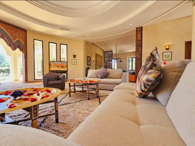 🇲🇦 À LOUER – Villa de Luxe avec Piscine Privée | Marrakech – Location Journalière
