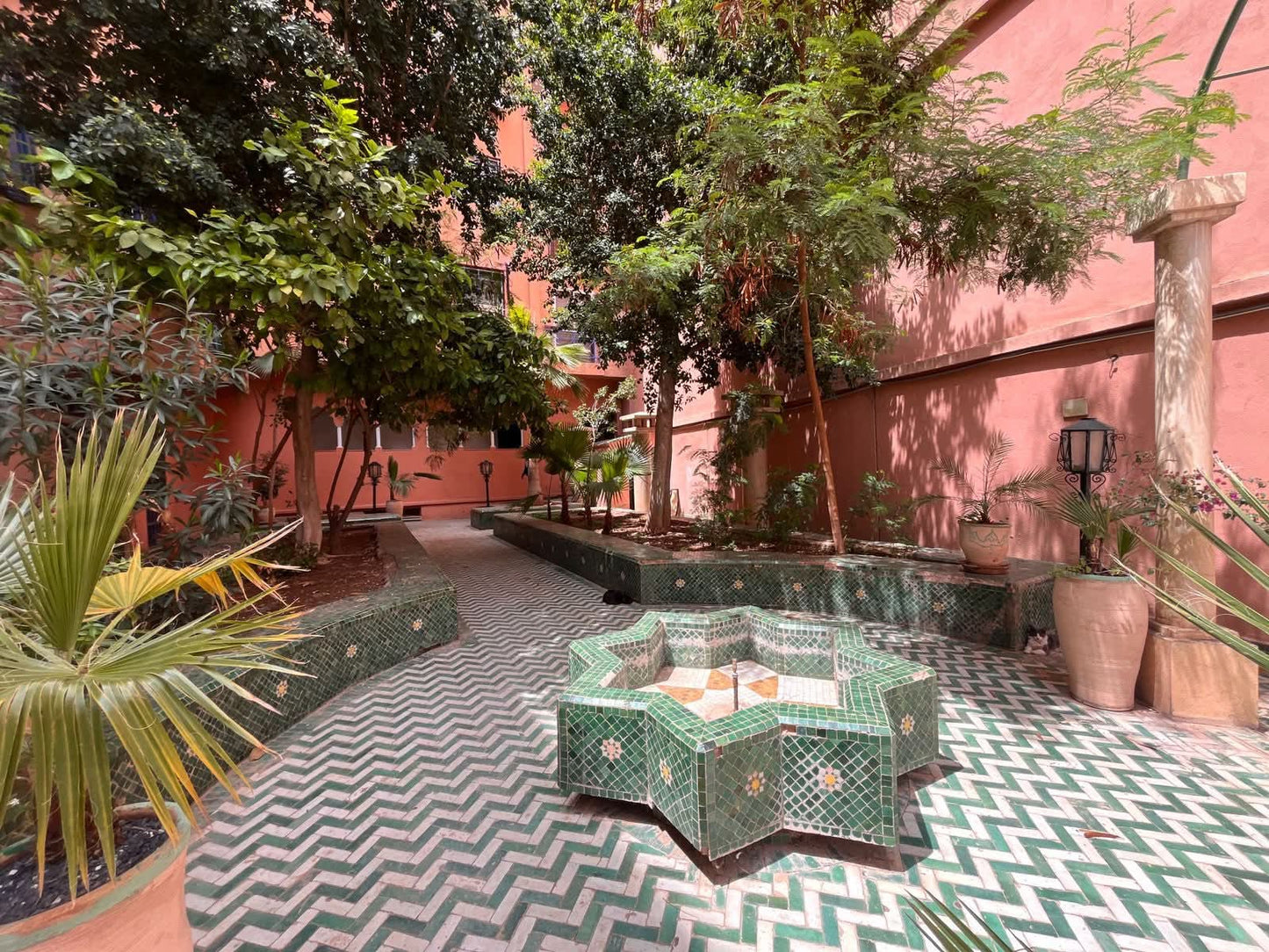🇲🇦 Appartement Rare avec Grande Terrasse à Vendre – Gueliz Marrakech 🇲🇦