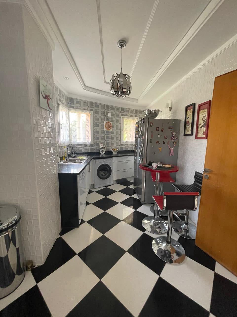 🇲🇦✨A vendre Somptueuse Villa de Prestige à Marrakech – VNA + Titre Foncier