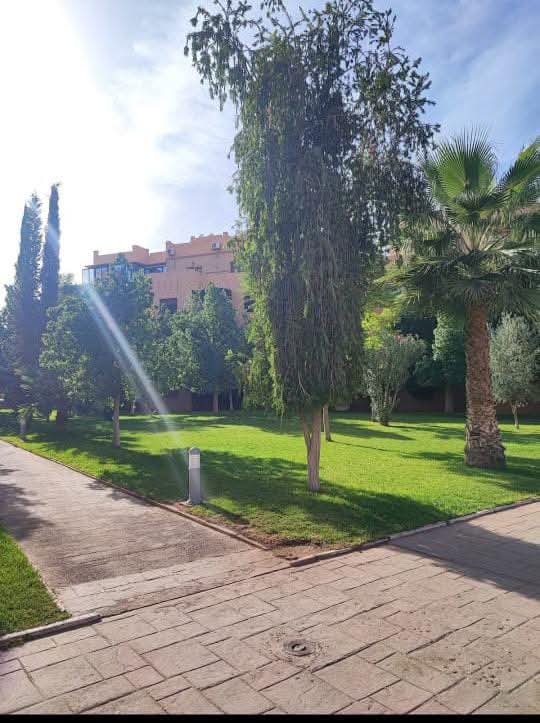 🇲🇦 Appartement Rez-de-jardin à Vendre – Quartier Zhor, Targa – Marrakech