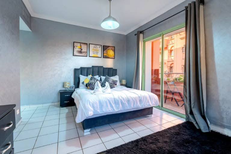 real estate opportunity: MOROCCO  for sale High-rise apartment in Boulevard Mohamed 6. sale price: €225.000 for an area of 88 m2.