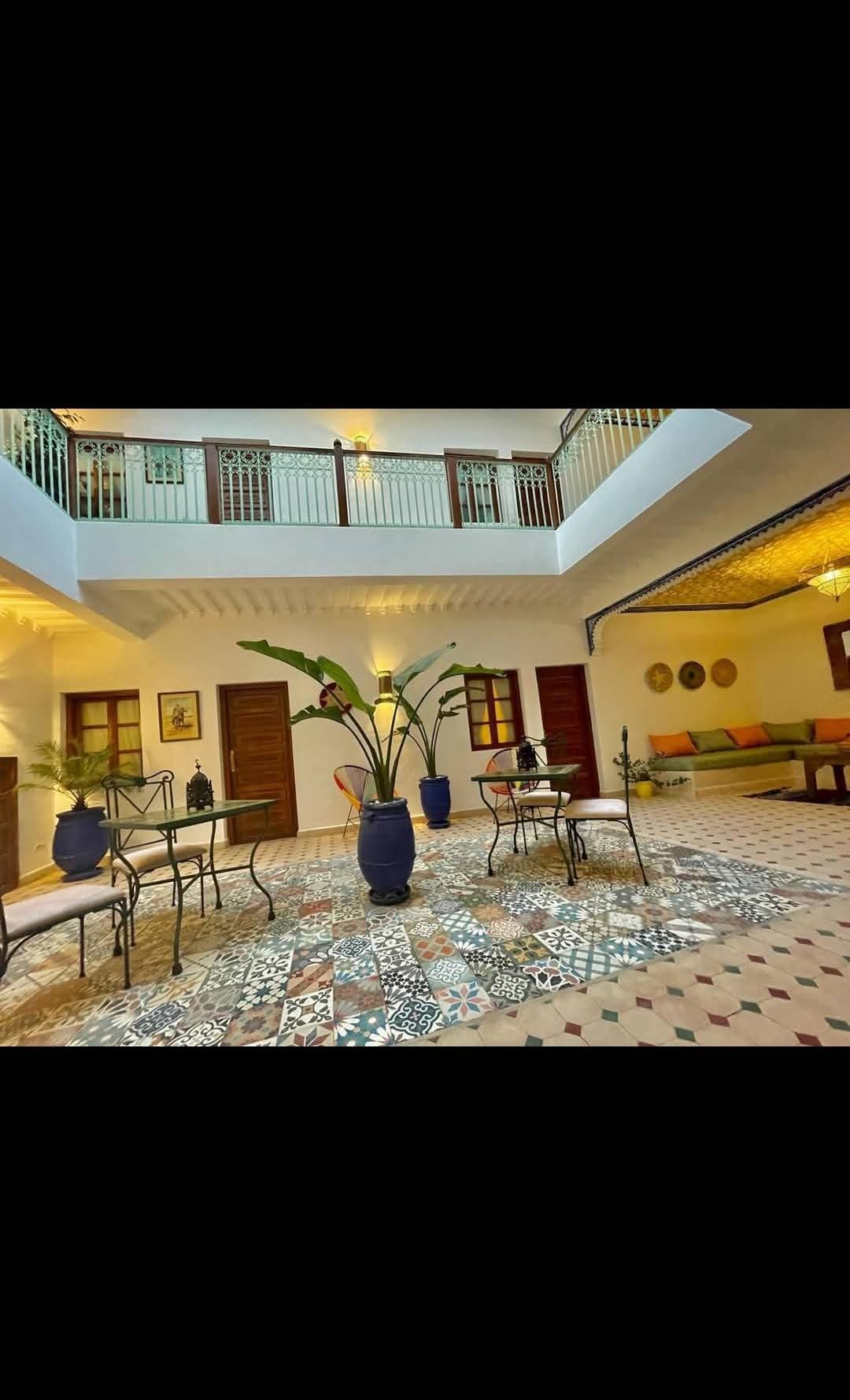 🇲🇦MERVEILLEUX RIAD À VENDRE – Meublé & Titré au Cœur de la Médina | Riad Larousse – Marrakech