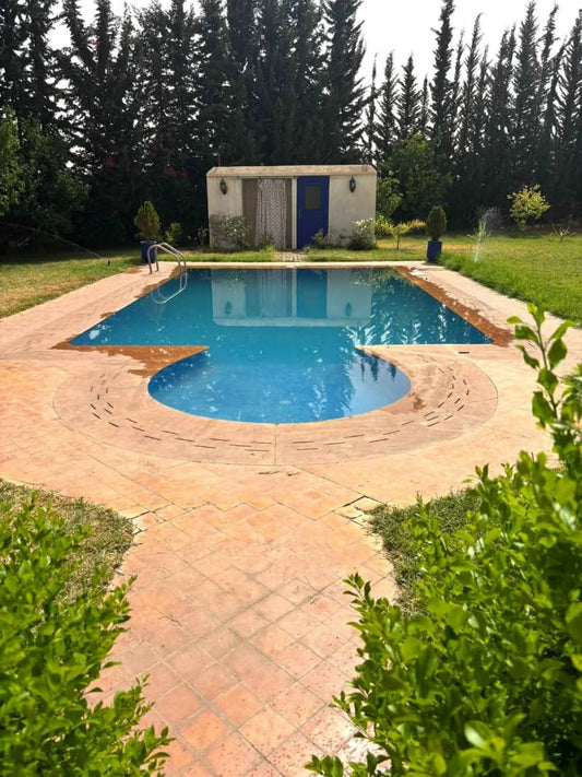 PURE MERVEILLE A VENDRE
Villa contemporaine avec volumes spectaculaires – 250 m² 🔥🇲🇦
Marrakech – AL MAADEN