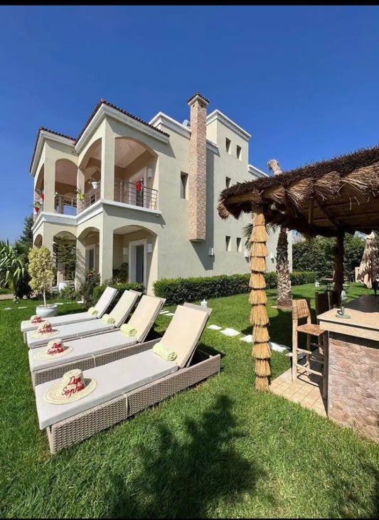 🇲🇦 VILLA DE LUXE MEUBLÉE AVEC PISCINE – ROUTE D’AMZMIZ, MARRAKECH | 1000 m² de terrain