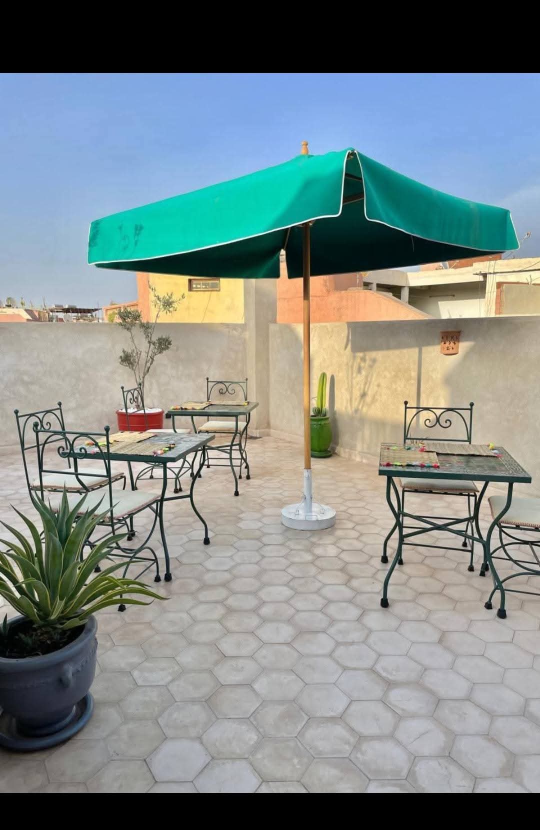 🇲🇦MERVEILLEUX RIAD À VENDRE – Meublé & Titré au Cœur de la Médina | Riad Larousse – Marrakech