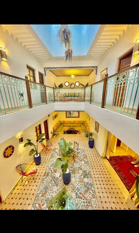 🇲🇦MERVEILLEUX RIAD À VENDRE – Meublé & Titré au Cœur de la Médina | Riad Larousse – Marrakech