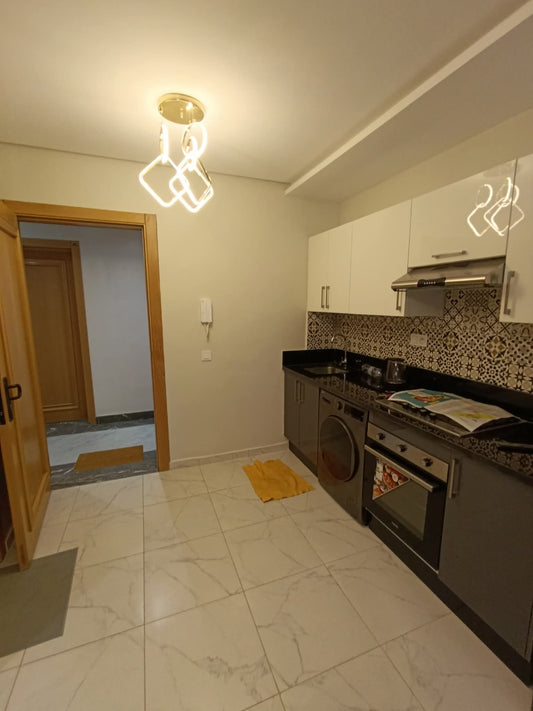 🇲🇦 À Vendre – Studio de Luxe Meublé – Boulevard Moulay Ismaïl –