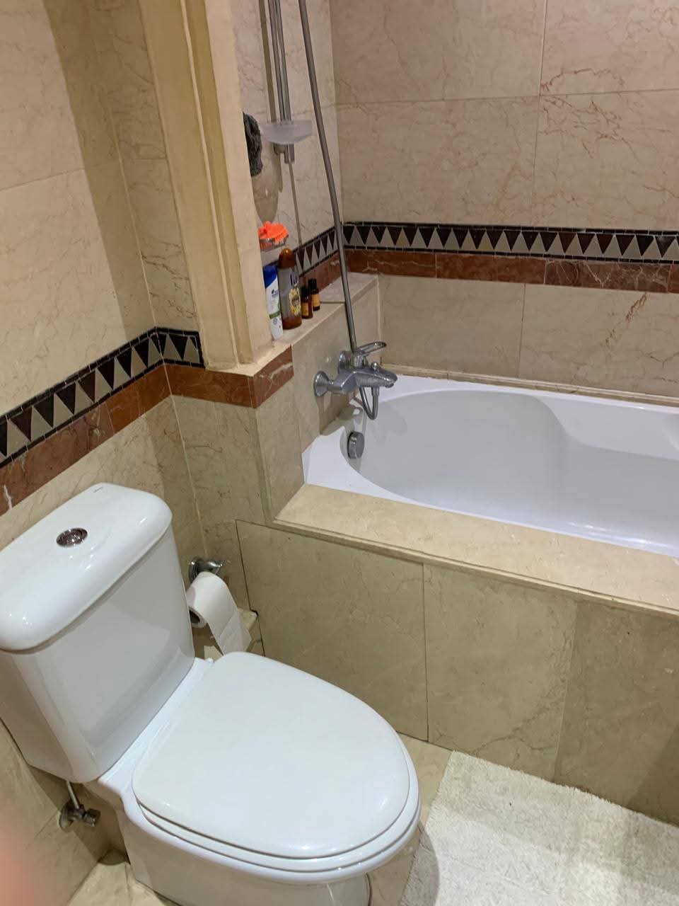 🇲🇦 Guéliz Plaza – Opportunité idéale pour la location courte durée
